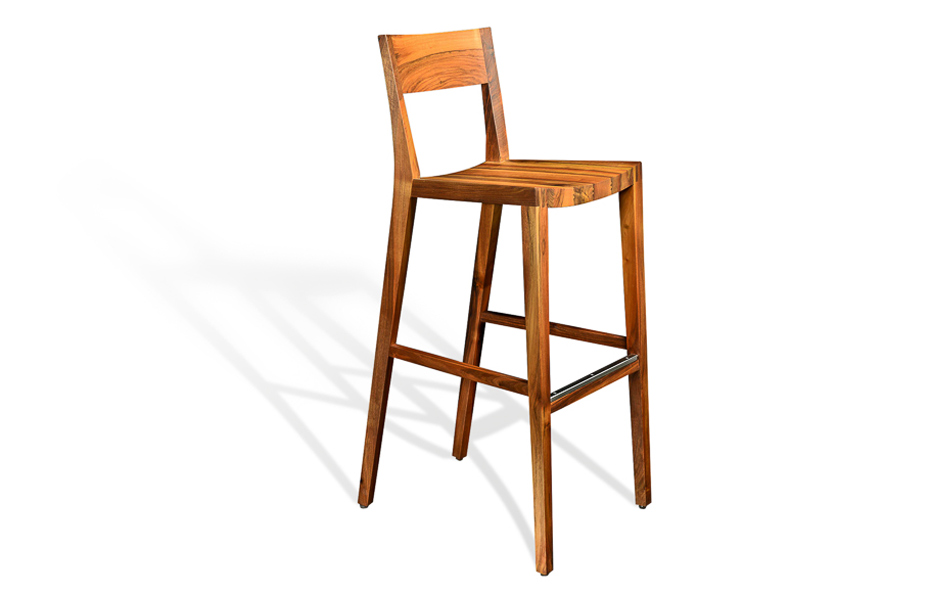 Barhocker_Anel_Nussbaum Barhocker_Anel_Nussbaum