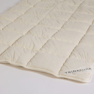 TRINATURA-Wollauflage-Tricot