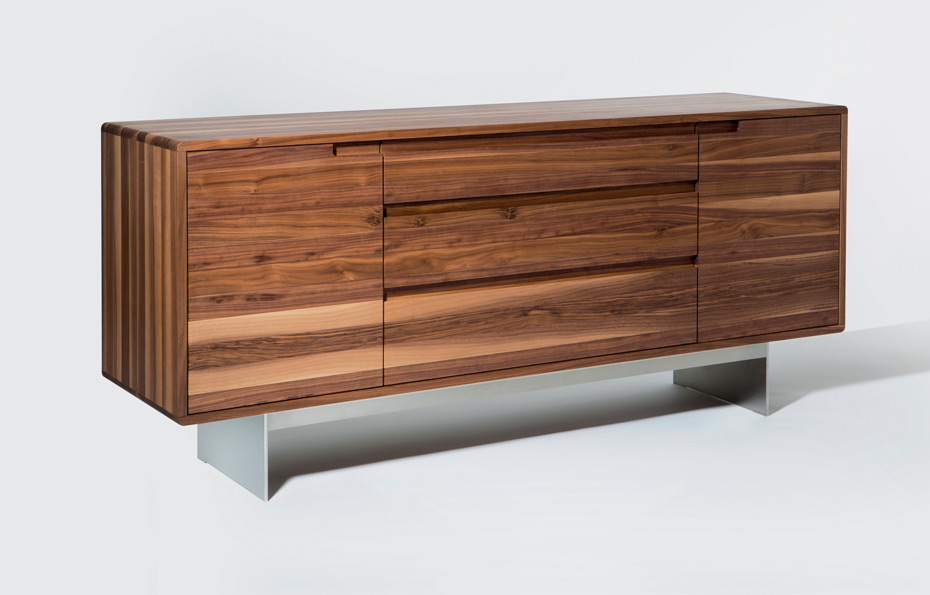 HUBERT-FELDKIRCHER_Sideboard_Leonardo_schräg HUBERT-FELDKIRCHER_Sideboard_Leonardo_schräg