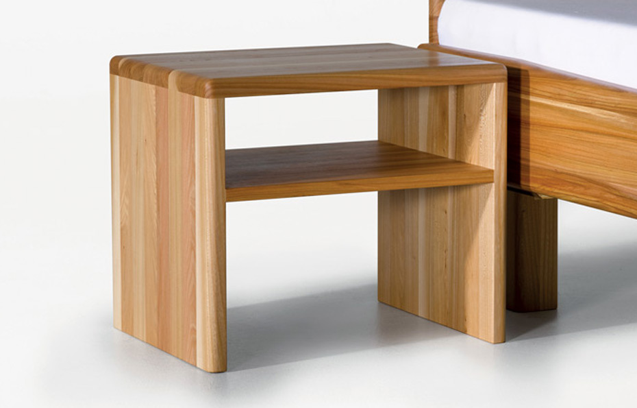 HUBERT-FELDKIRCHER_Nachttisch-Ergonomia_Ulme_ohne-Schublade HUBERT-FELDKIRCHER_Nachttisch-Ergonomia_Ulme_ohne-Schublade