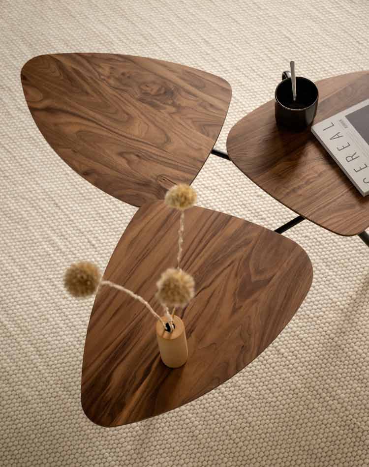 KLYBECK_Salontisch_63_Nussbaum_m