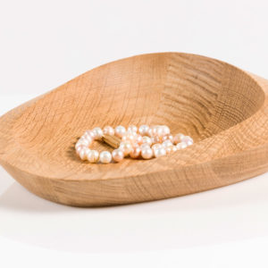 SOLID-WOOD_Minischale_Eiche_Perlenkette