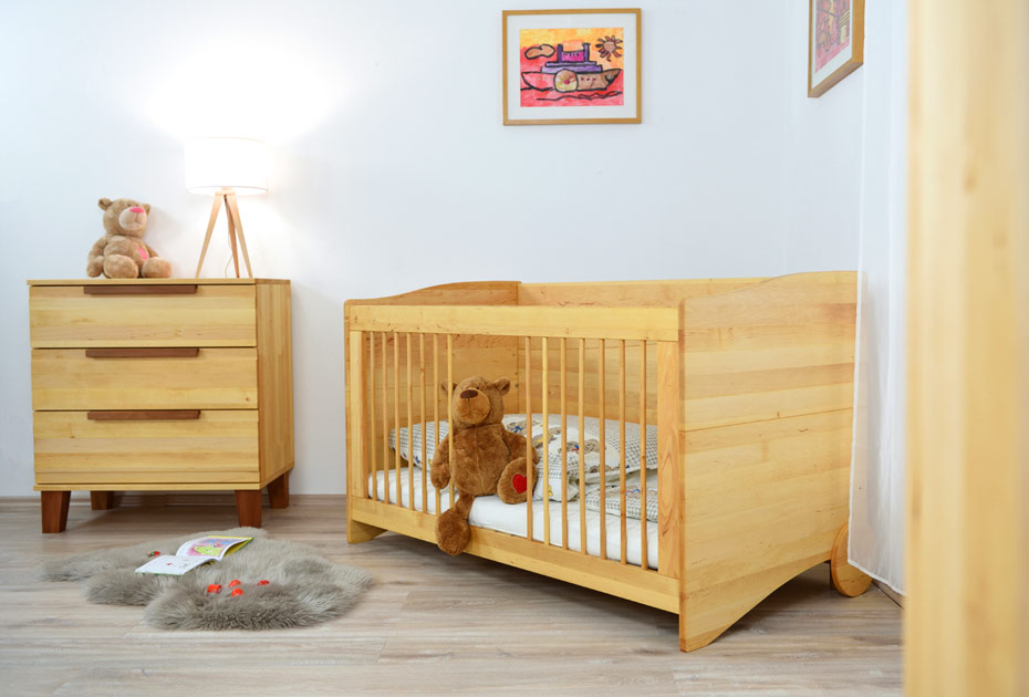BeneVita_Triline_Babybett_mit Kommode BeneVita_Triline_Babybett_mit Kommode