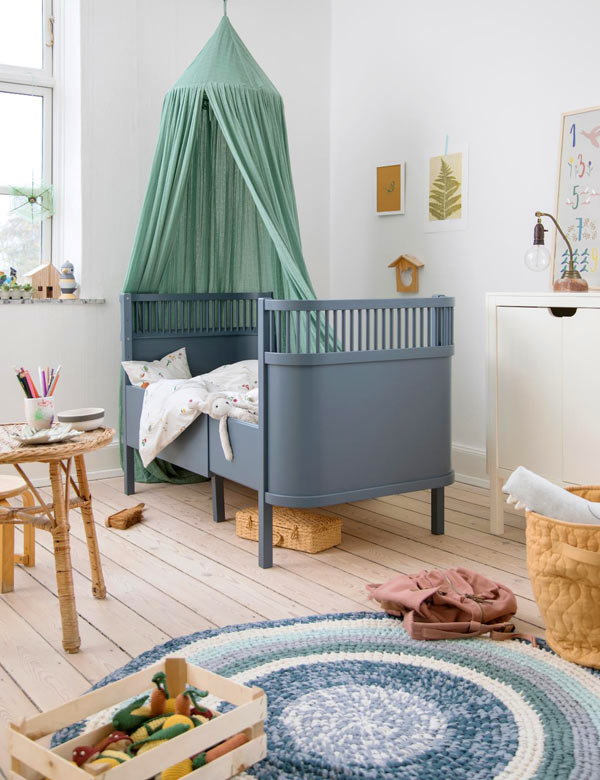 SEBRA_Babybett_Baby-&-Jr.,-forest-lake-blue_mood SEBRA_Babybett_Baby-&-Jr.,-forest-lake-blue_mood