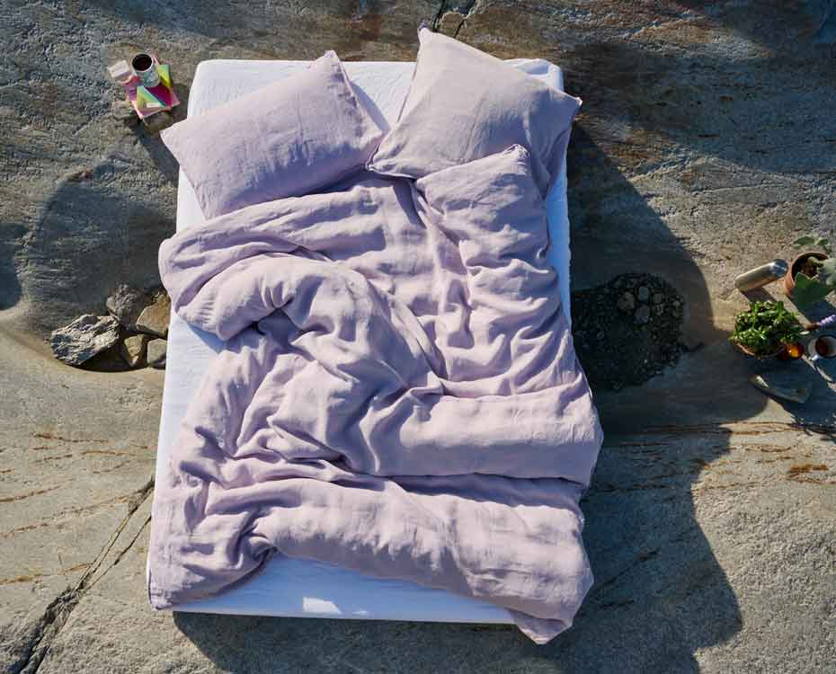 Lavie-Bettwaesche_Linus_Lavendel_Bett