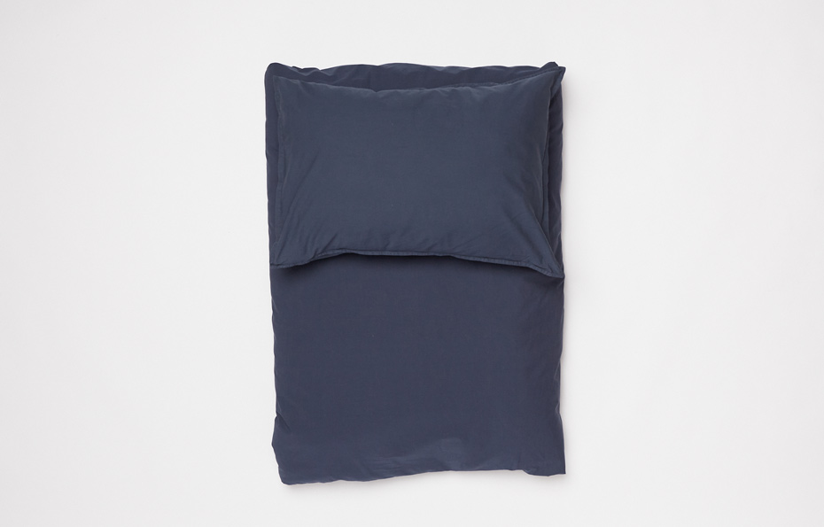 Lavie-Bettwaesche_Louise_Indigo_Freisteller