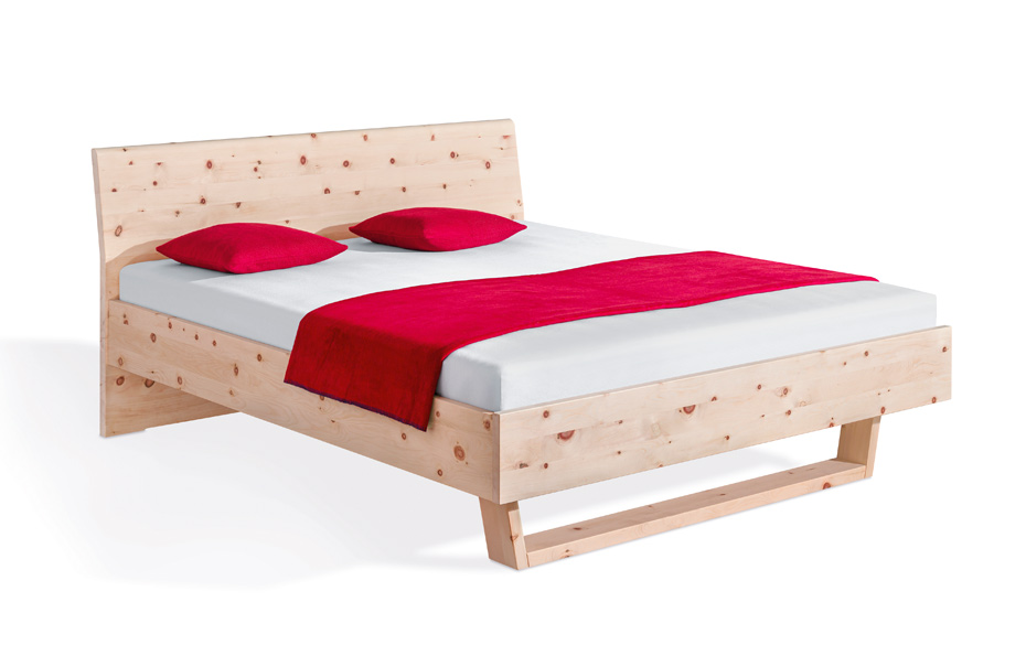 DORMIENTE_Massivholzbett_Pinar