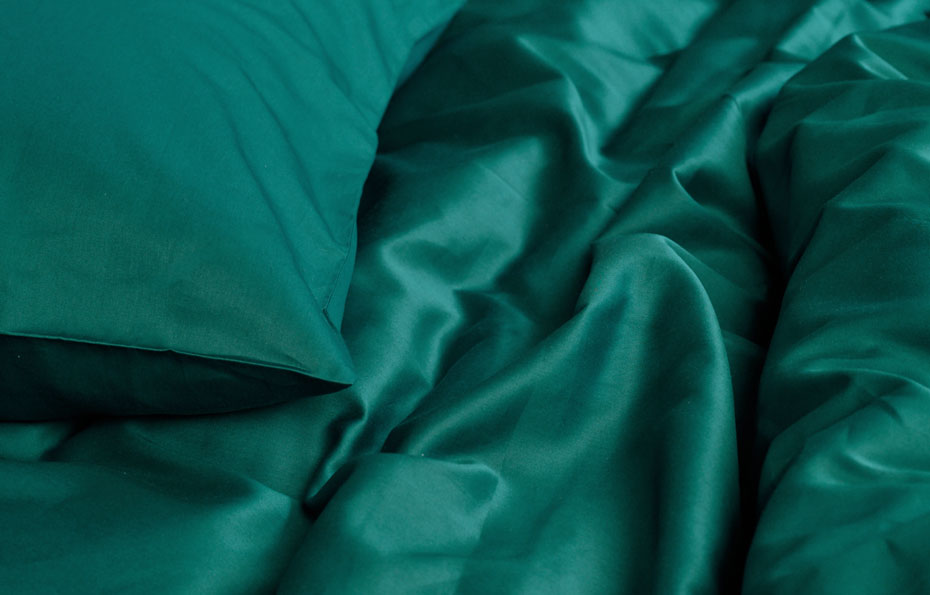 Journey-Living-Bettwaesche_Braga_oceangreen_Nahaufnahme