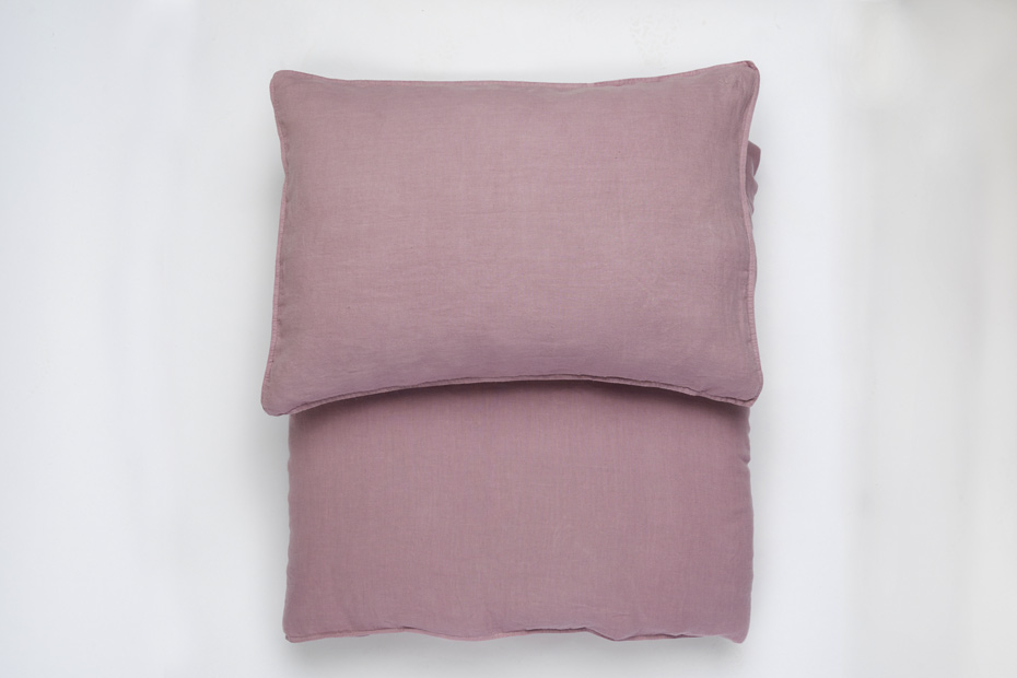 #lavie_Hanf-Bettwäsche_Lotta-smokey-lilac_Freisteller