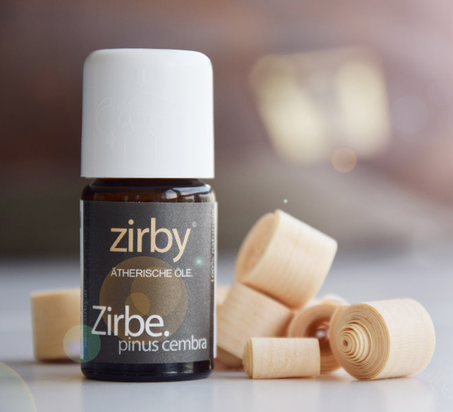 ZIRBY_Duftkomposition_Zirbe