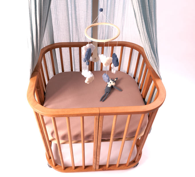 Baby-und-Kinderbett_Oase_Babybett_2 Baby-und-Kinderbett_Oase_Babybett_2