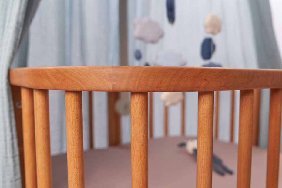 Baby-und-Kinderbett_Oase_Babybett_Detail-Verarbeitung_2