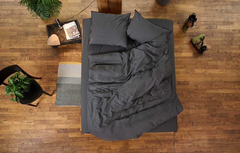 Lavie-Bettwaesche_Louise_Anthrazit_Bett