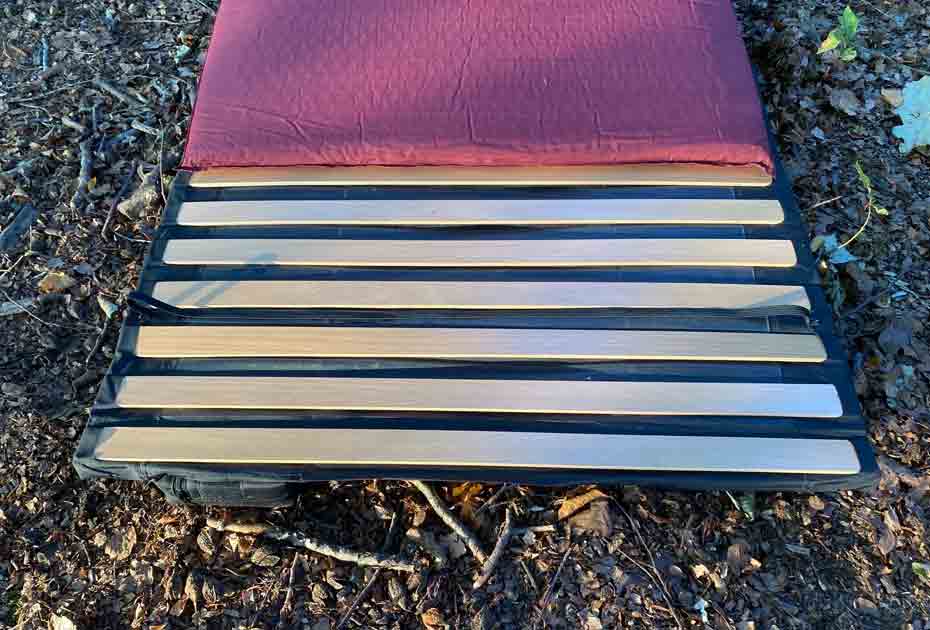 Outdoor Campingbett Black-Grizzly_Lamellen
