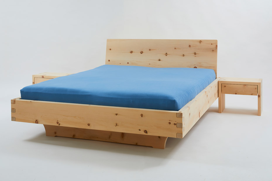 Mondholz-Bett-Argento-Luna_Aufbau-7