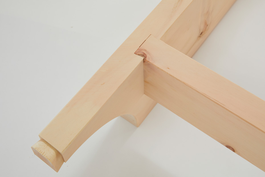 Mondholz-Bett Argento Luna_Detail Verbindung