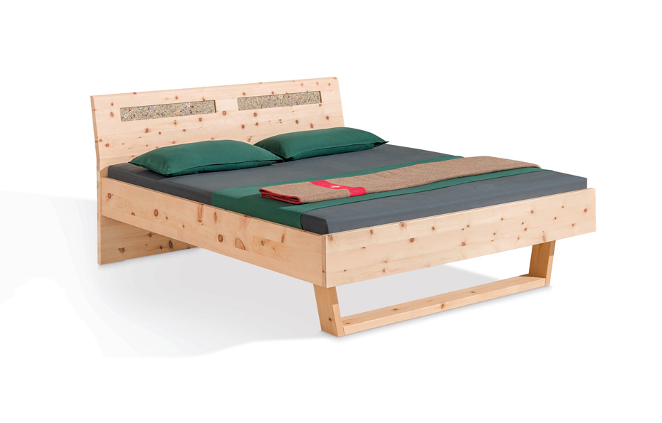 DORMIENTE_Massivholzbett_Pinar_2